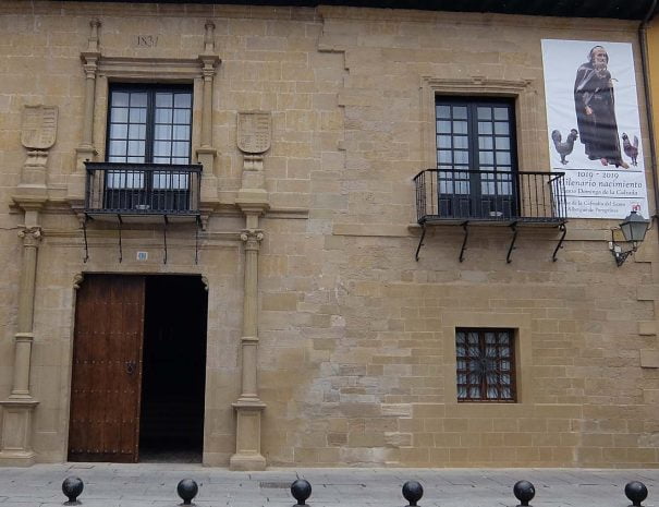 Casa de la Cofradia del Santo2